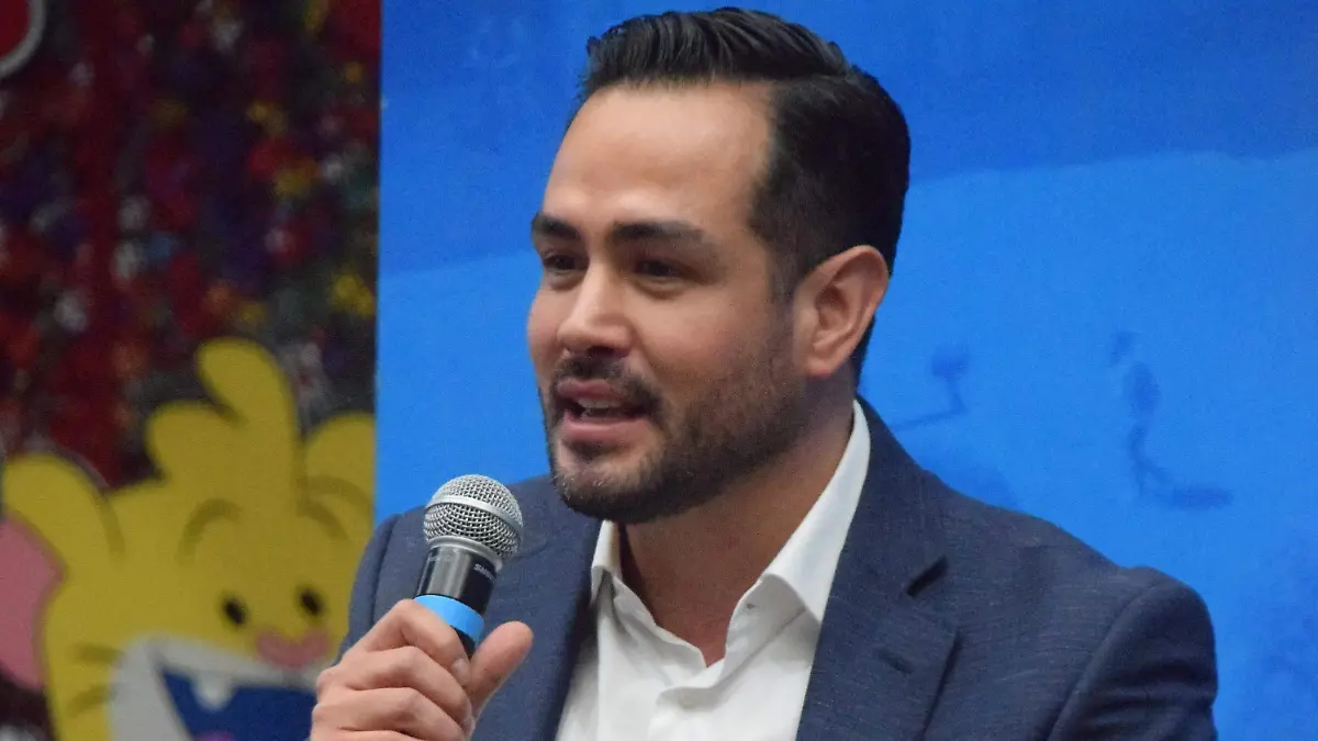 f carmona alan leon (1)