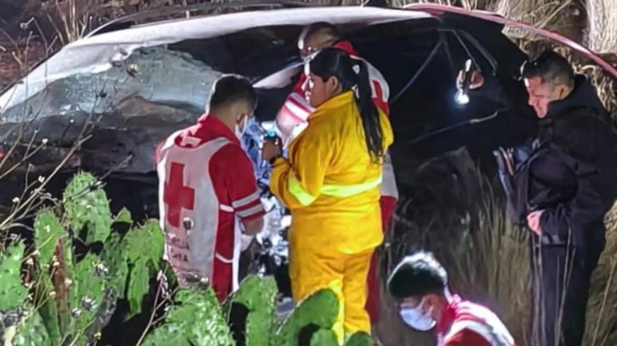 Cortesía - ACCIDENTE SILAO - SAN FELIPE .jpg