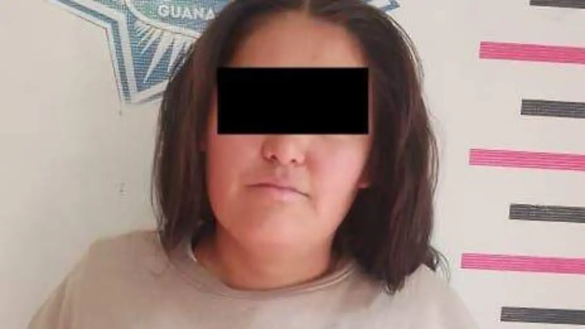 Detienen a colombiana5