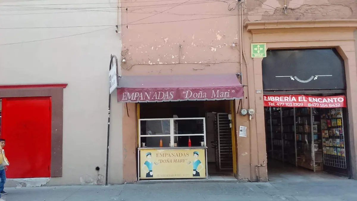 rosario horta empanadas doña maryWhatsApp Image 2026-03-17 at 1.40.14 PM-4