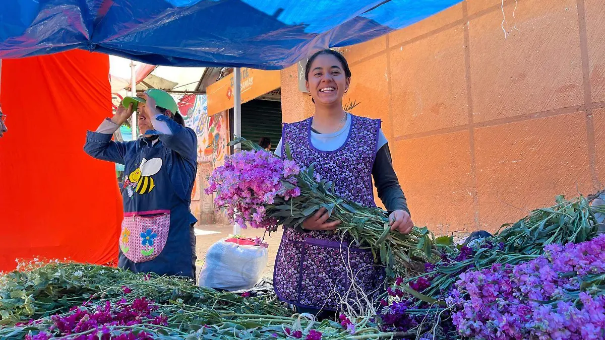 ROSARIO FLORES SEMANA SANTA (1)