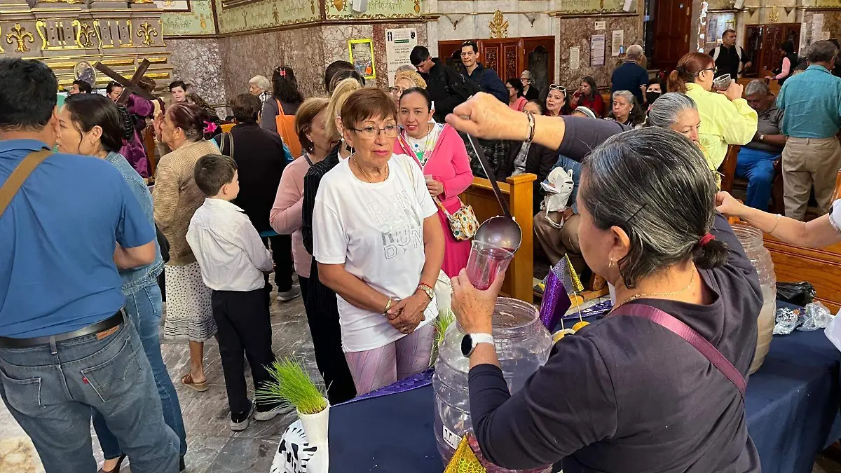 ROSARIO HORTA-AGUA VIERNES DE DOLORES (6)