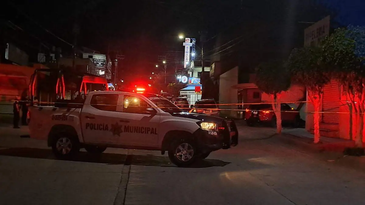 Matan a joven mientras conducía en Paseos de la Cima, en León