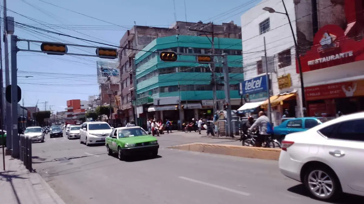 La avenida Miguel Alemán es señalada como una de las más peligrosas de León