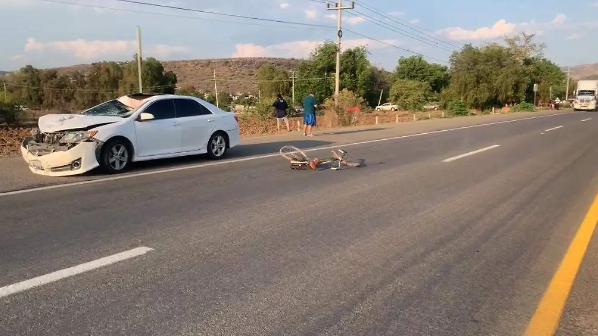 ciclista muerto eje