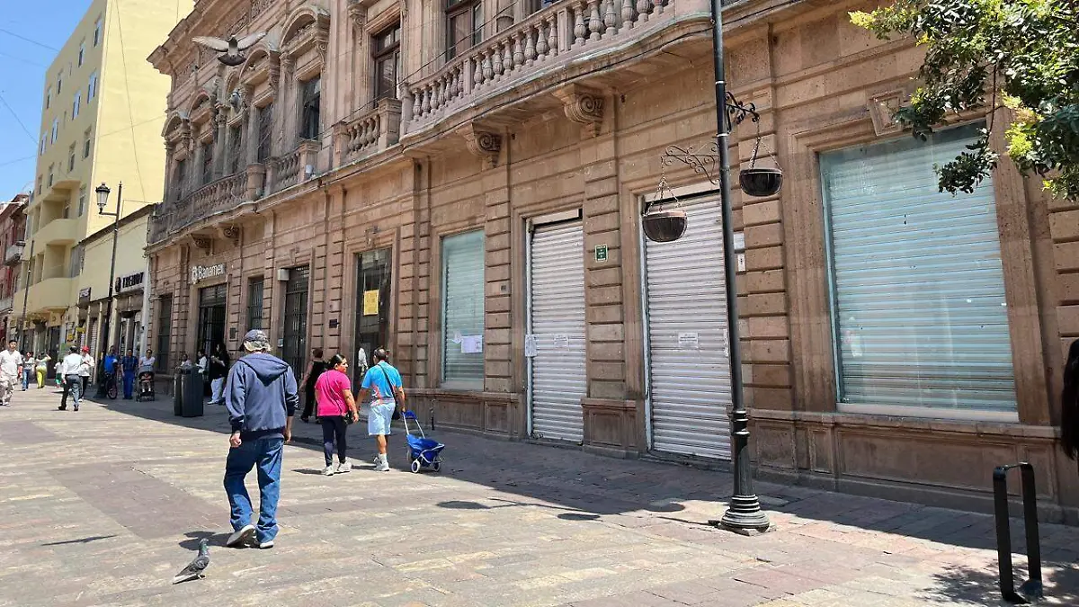 ROSARIO HORTA TIENDAS CHINAS CERRADAS (4)
