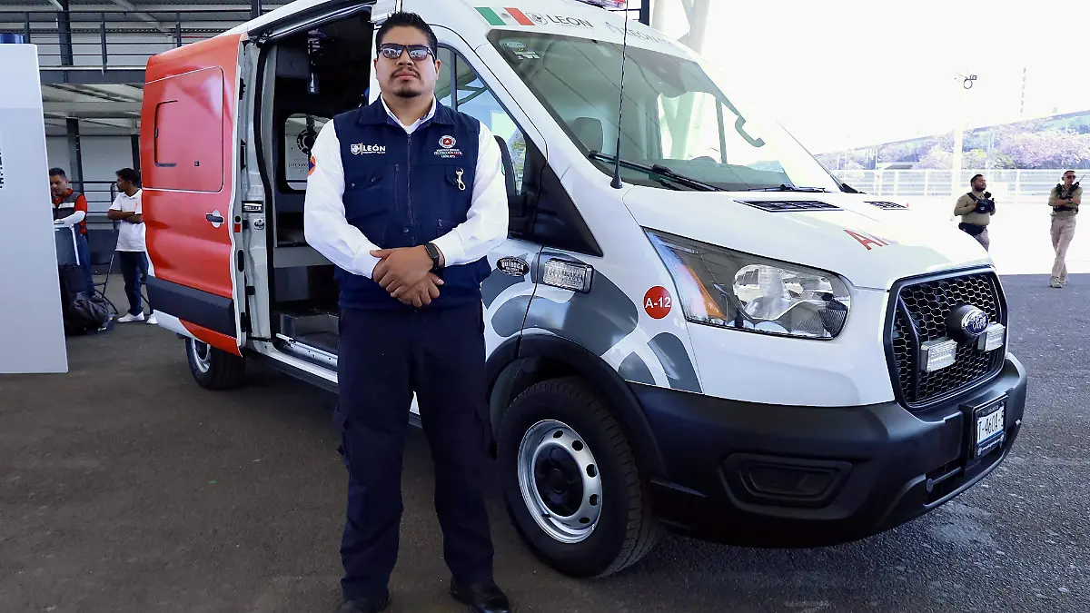 AMBULANCIA PC  (2)