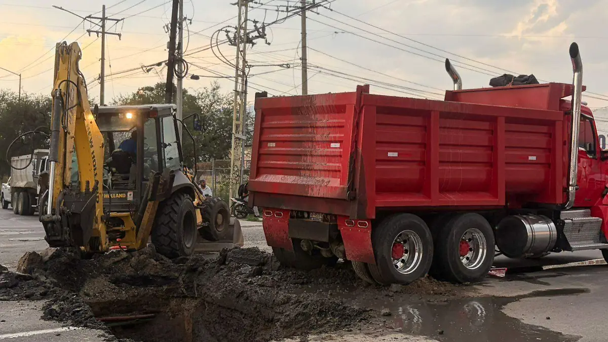 silao irapuato socavón