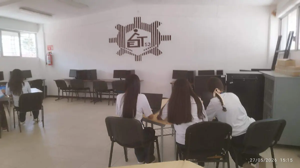 FOTOS AULA PROFE MARCO (4)