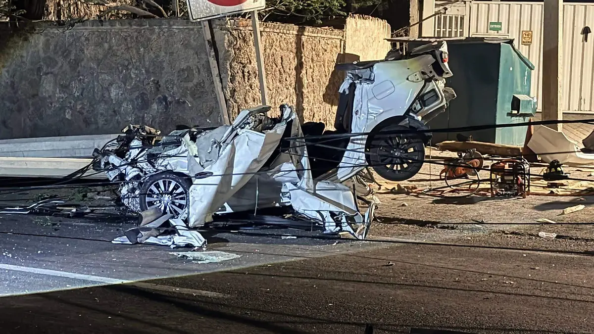 Cortesía (Facebook vive México) - ACCIDENTE LEÓN - SILAO  (1)