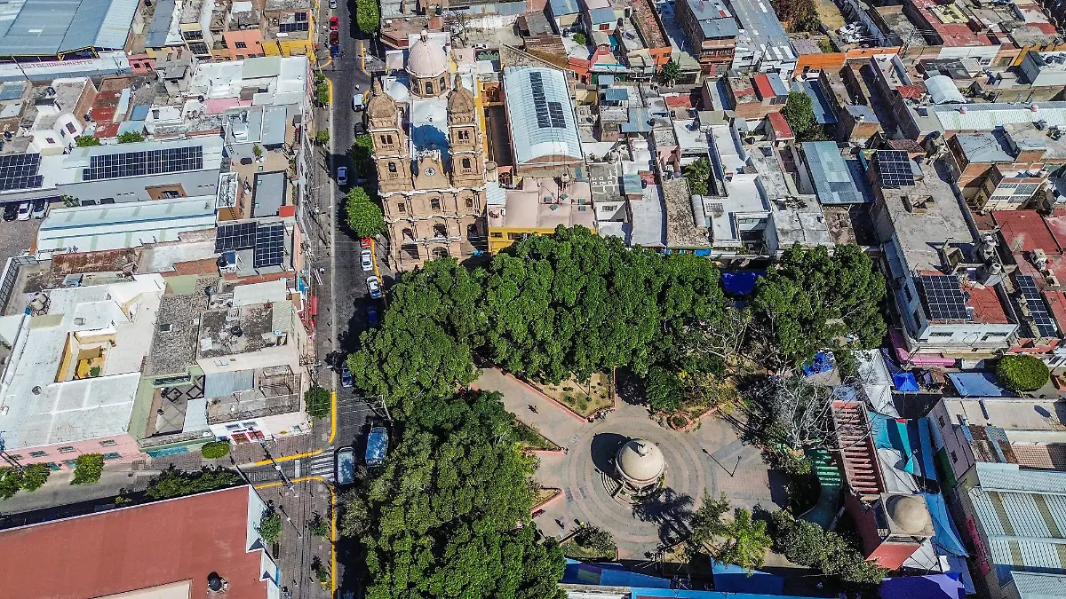 Barrio Arriba - Francisco Meza (2)