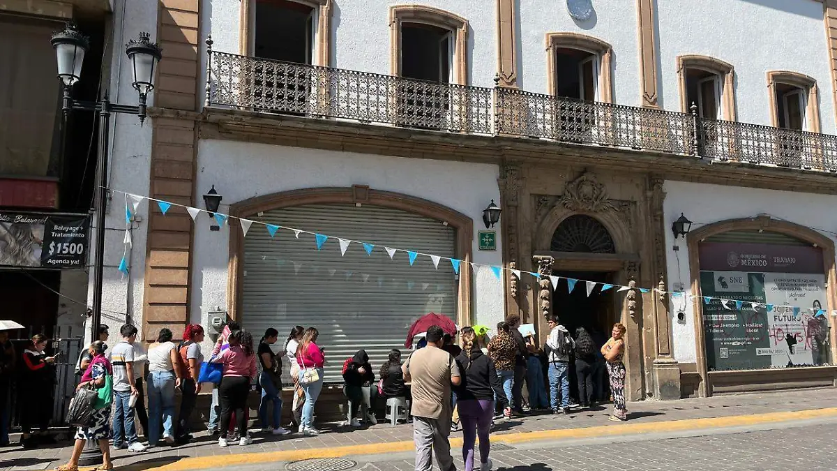 ROSARIO HORTA- FILAS JÓVENES (1)