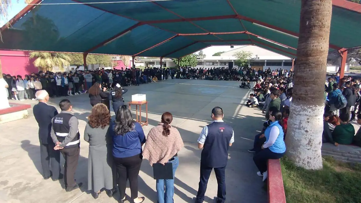 207f42d8-5927-4932-8154-5741a0f4c572