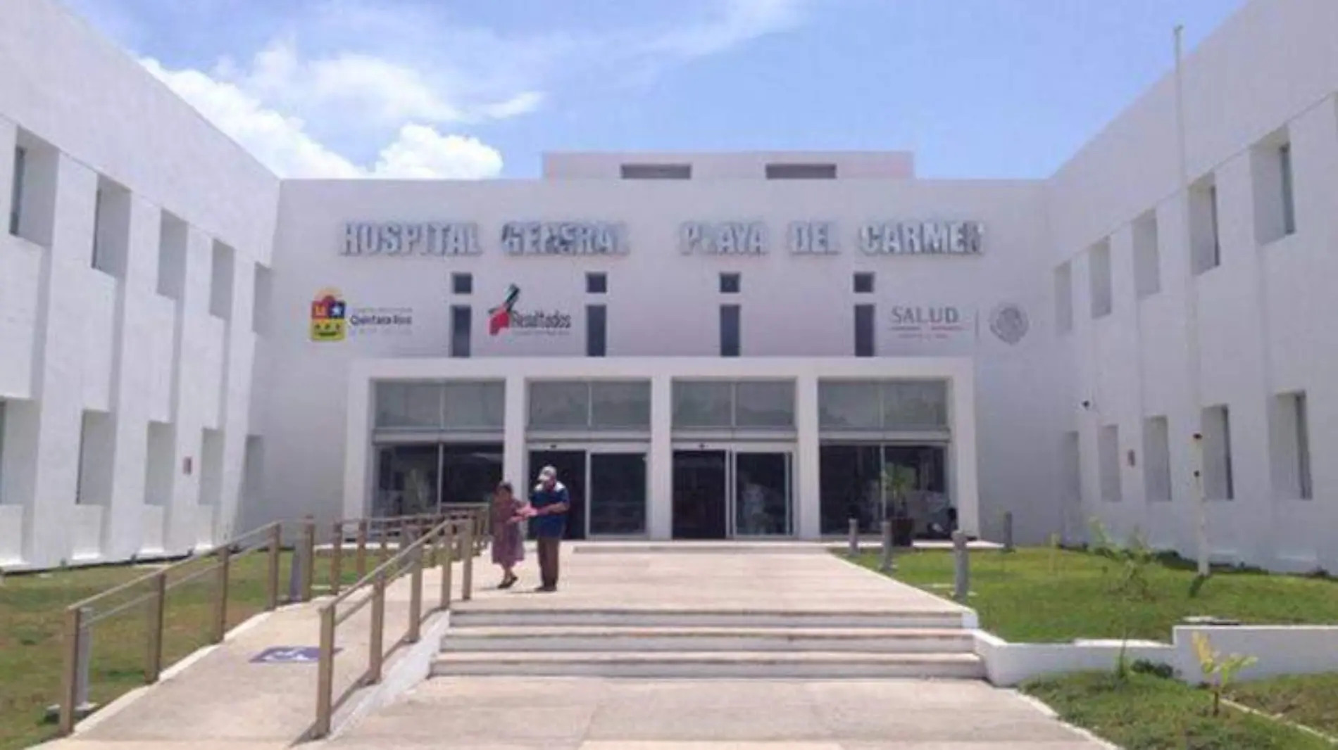 hospital-playadelcarmen-inundacion