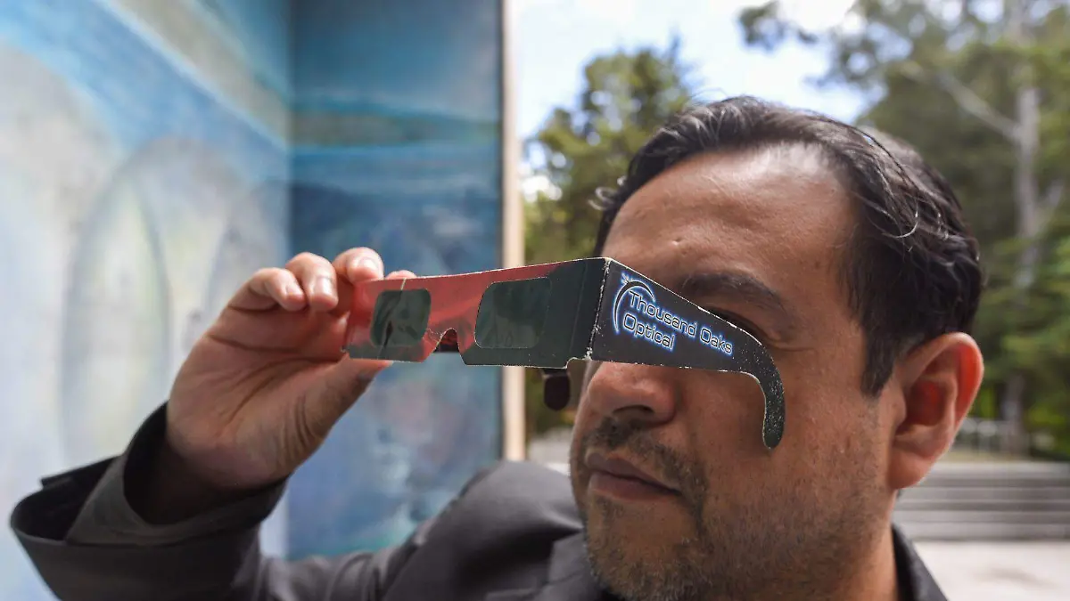 Medidas seguridad observar eclipse solar 01