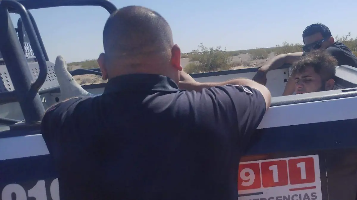 Se-roban-vehículo-de-emergencia-2