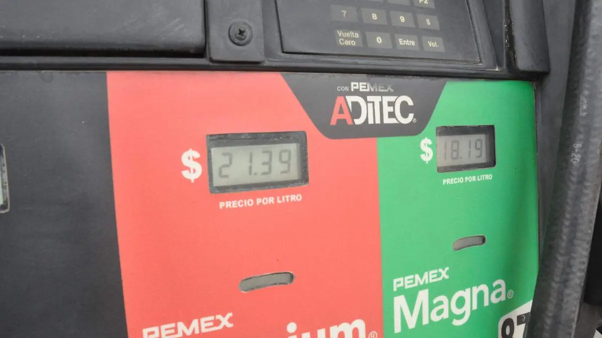 Precio-de-gasolina-va-en-aumento-2