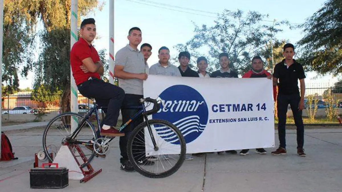 fee4f8c0-e5c8-4cf7-968e-0b2700c83b3c