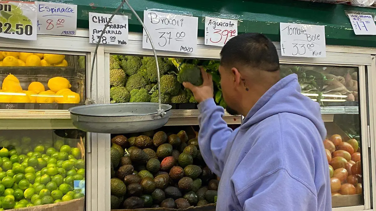 Sonorenses destinan 30% de su ingreso a alimentos