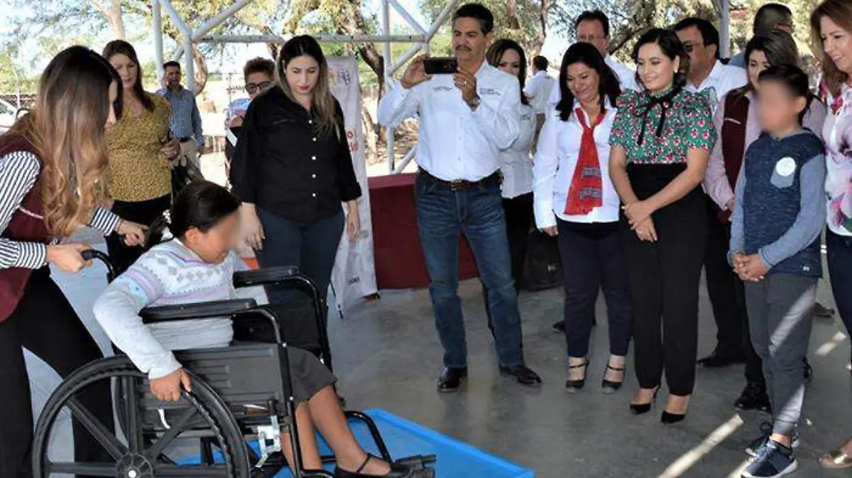 886a3f8a-ee9a-4ef1-8a27-0823cbb37471