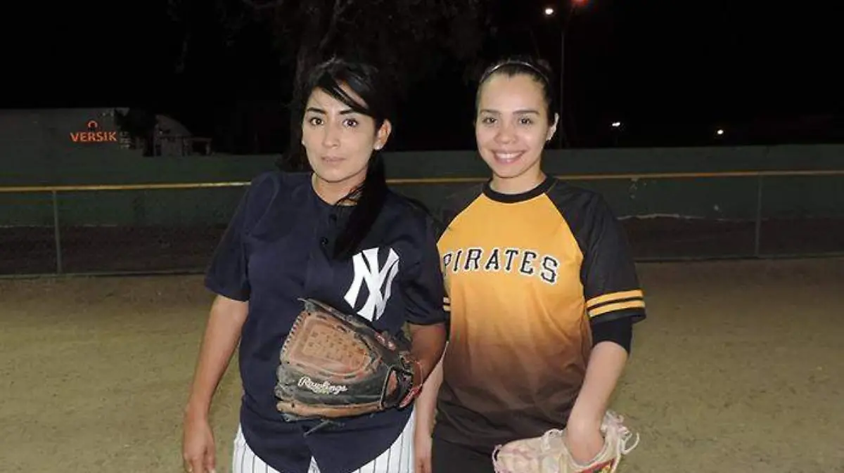 Protagonistas al centro del campo