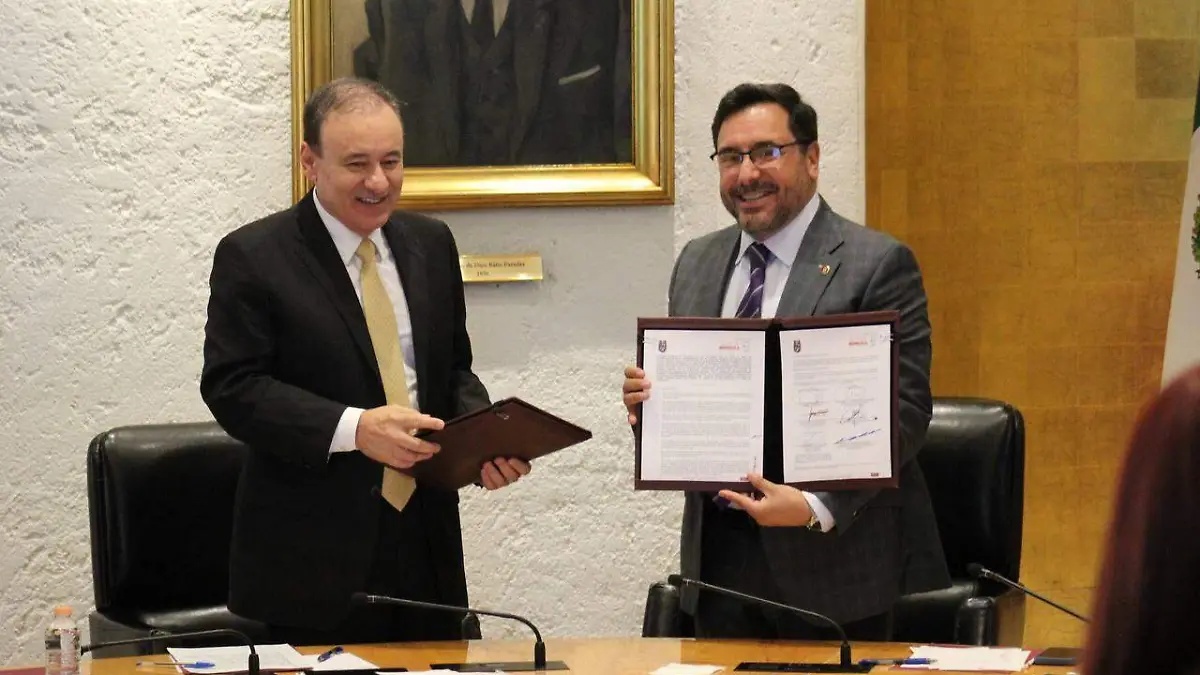 El gobernador Alfonso Durazo acordó con el Instituto Politécnico Nacional crear una red estatal de internet gratuito en Sonora