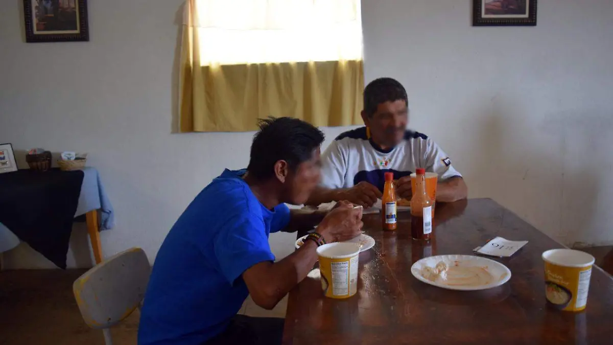 voluntarios-SLRC-comedor