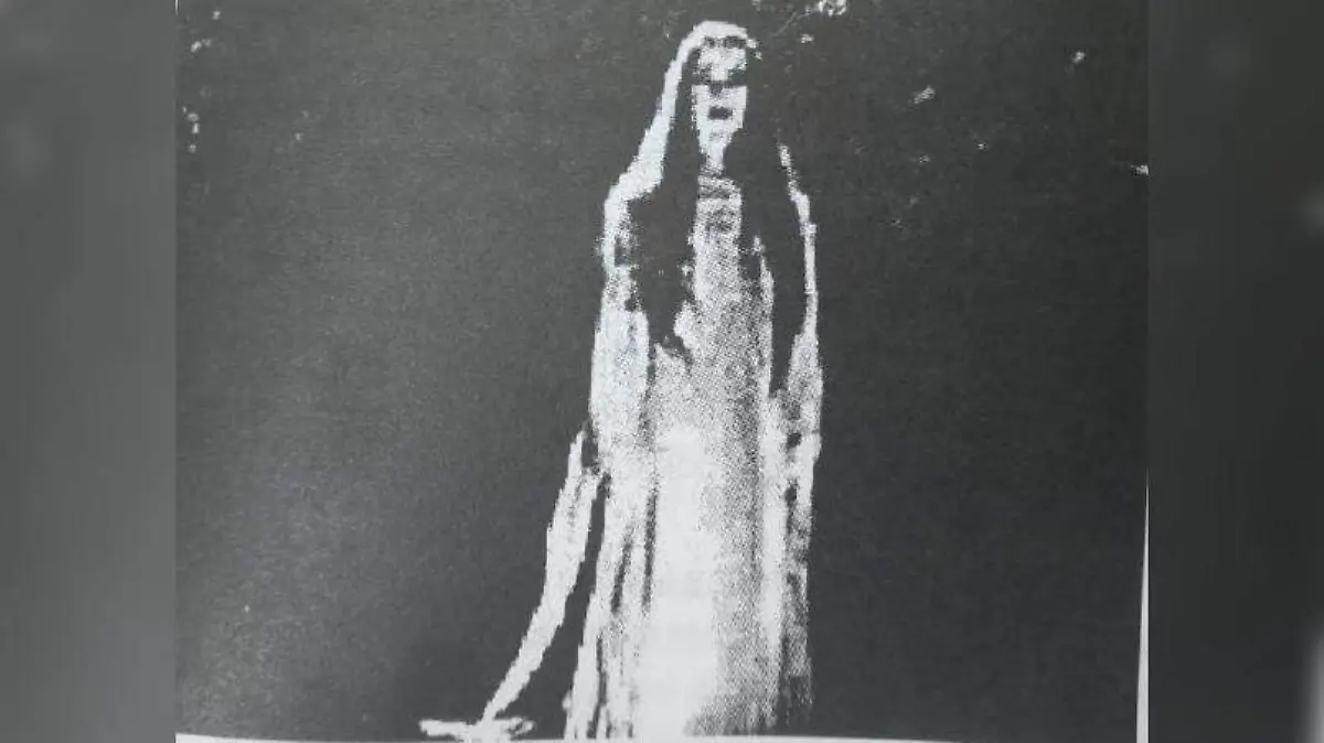 mujer fantasma