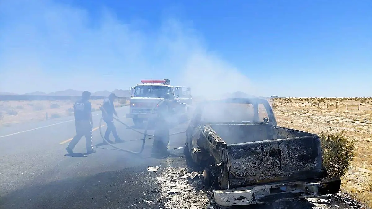 Carros incendiados