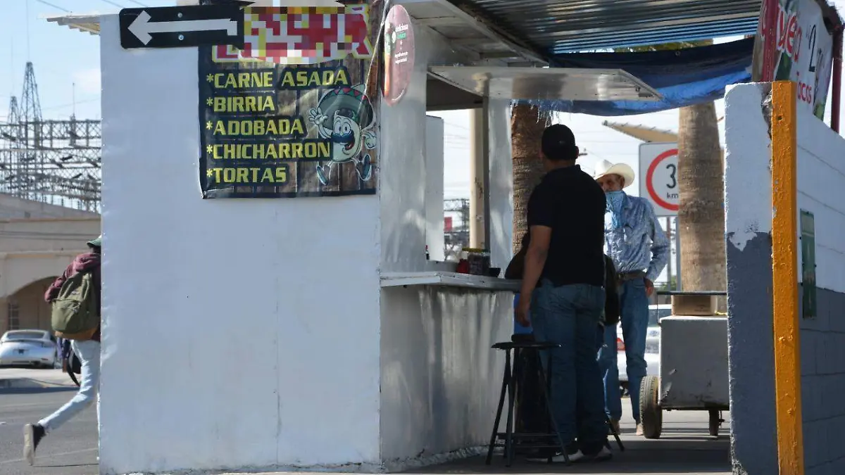 puestos callejeros de alimentos