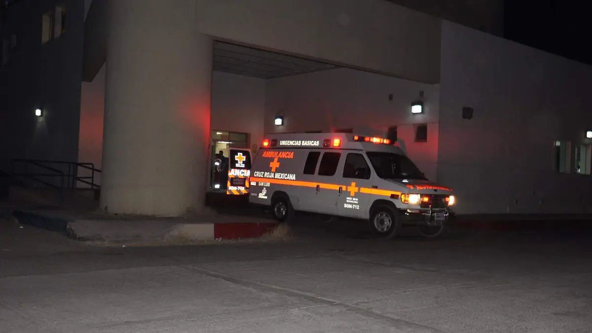 Fue atendido en el Hospital General un hombre semicalvo que resultó con lesiones al ser arrollado