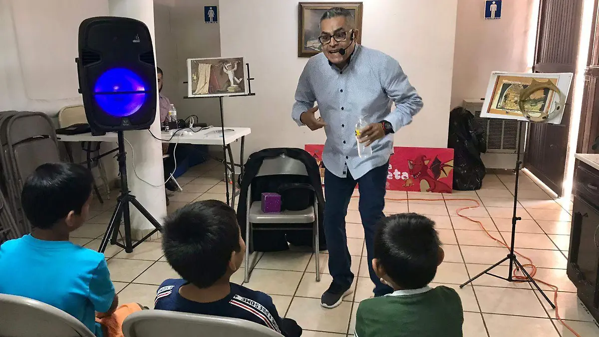 El cuenta cuentos Damián Zavala