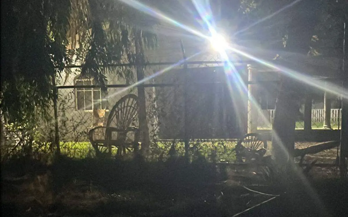 Anoche fue localizado en un rancho de la Colonia Campillo 2, el cuerpo sin vida en avanzado estado de descomposición de un hombre