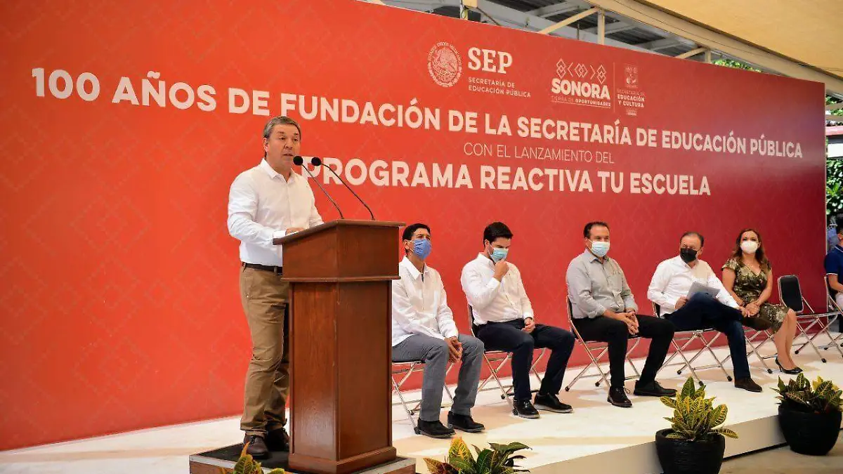 Aarón Grageda Bustamante, secretario de Educación y Cultura