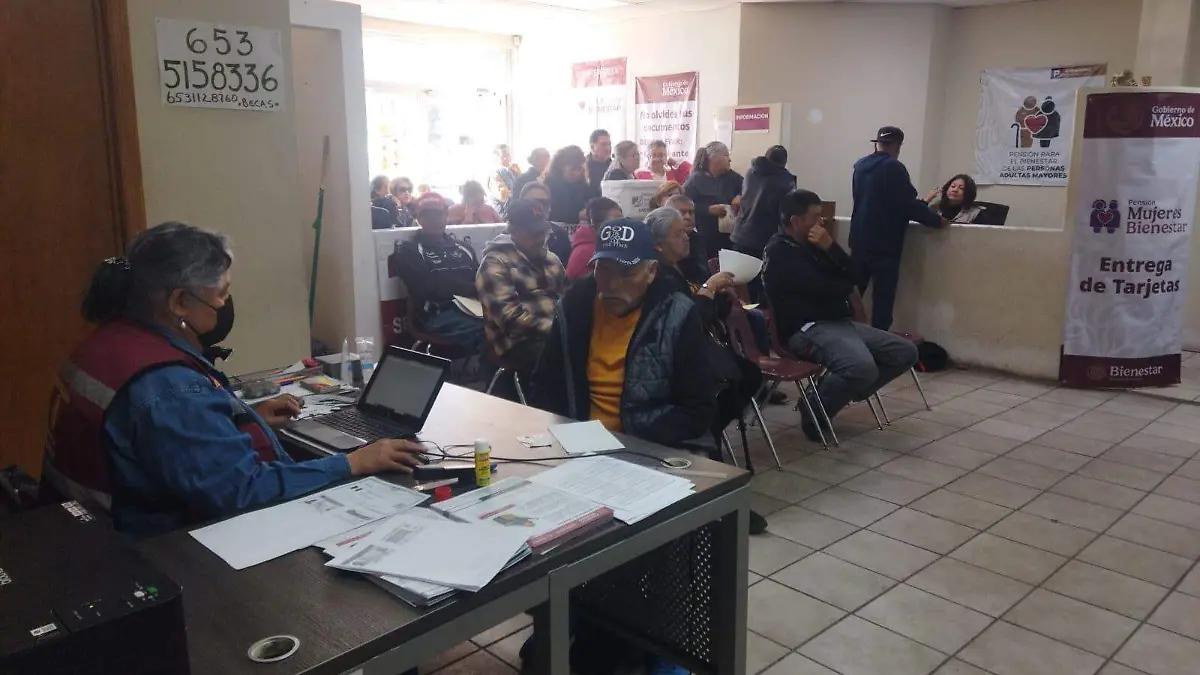 entrega de trajetas