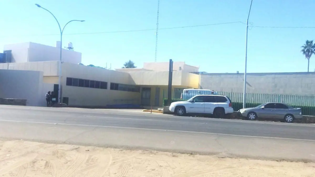 fallece obrero en el IMSS