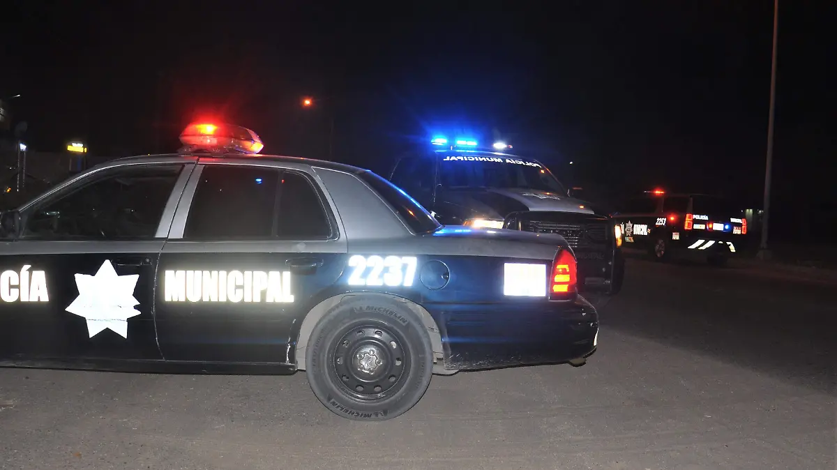 buscan mujer homicida
