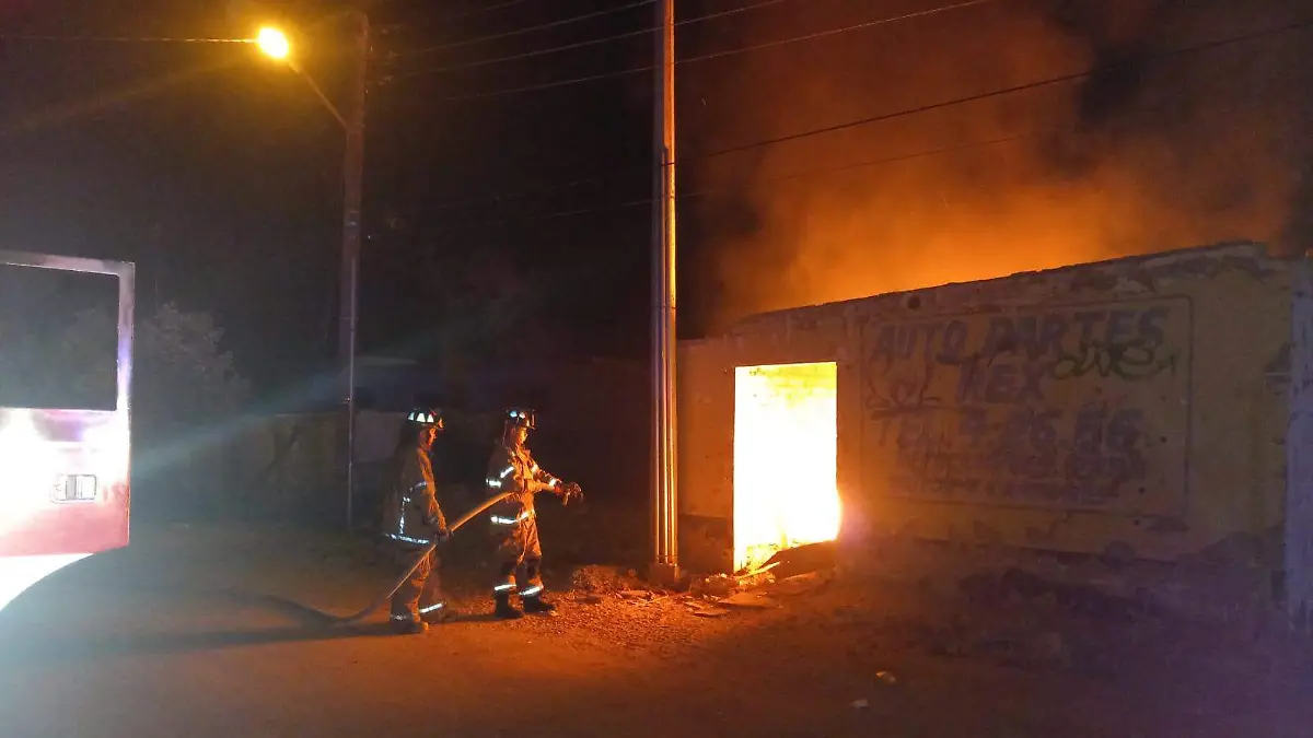 buscan a incendiario
