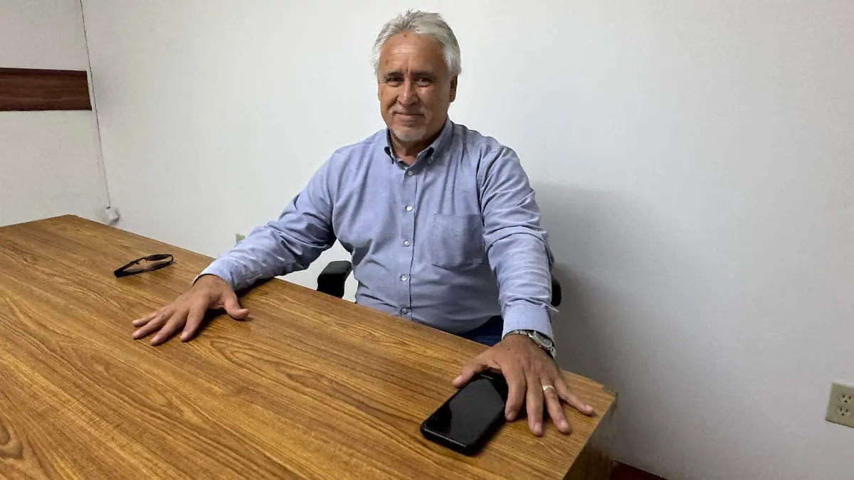 profesor Carmelo Celaya VF (2)
