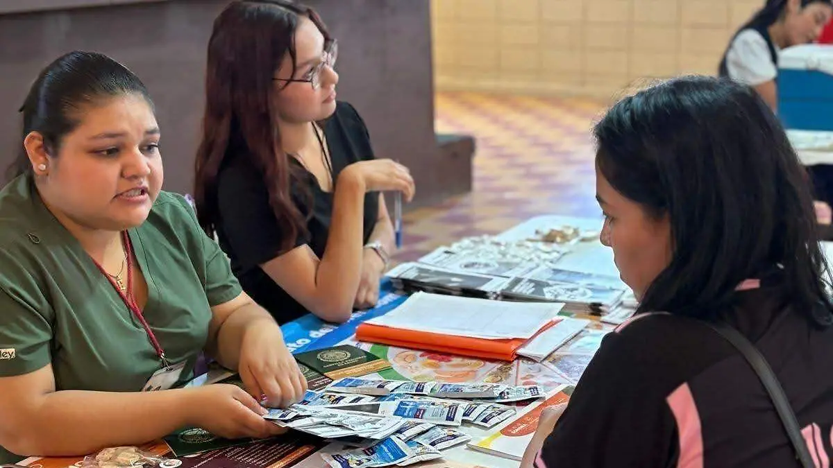 Secretaría de salud y la marina harán jornada de salud en el valle (2)