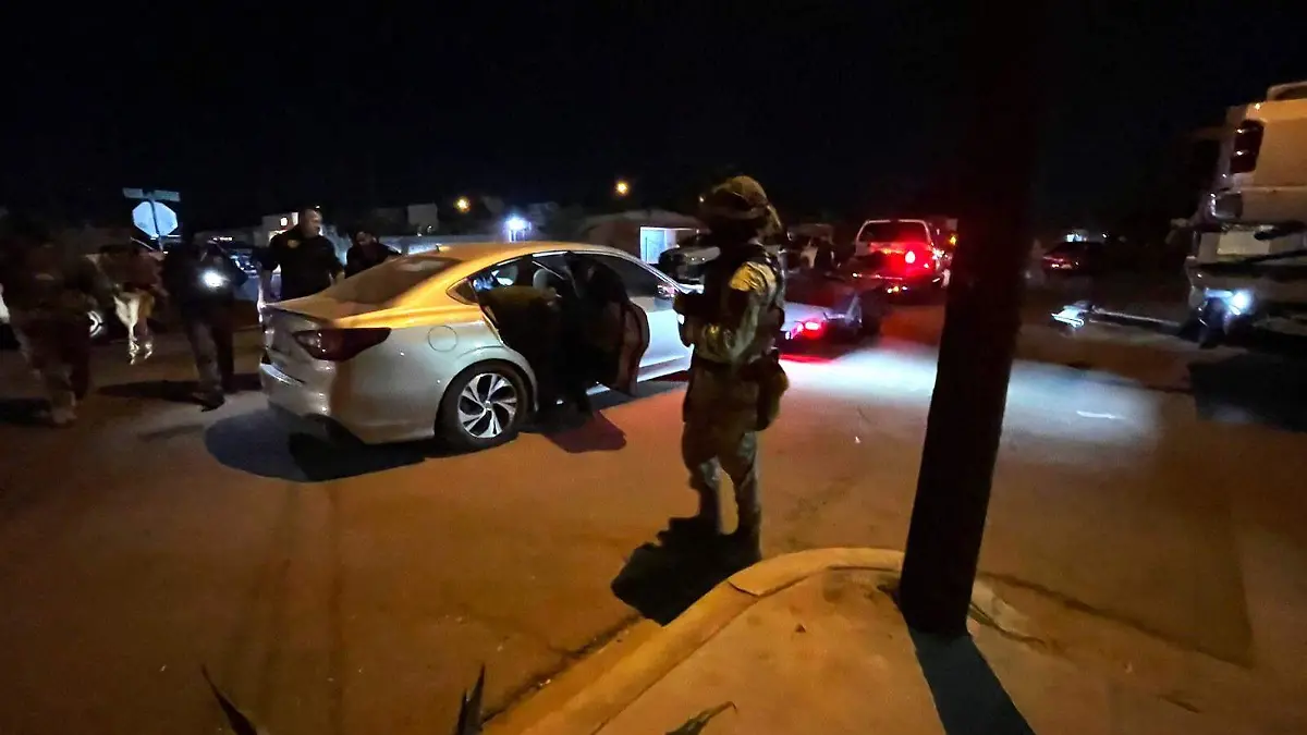 decomiso autos, droga y armas