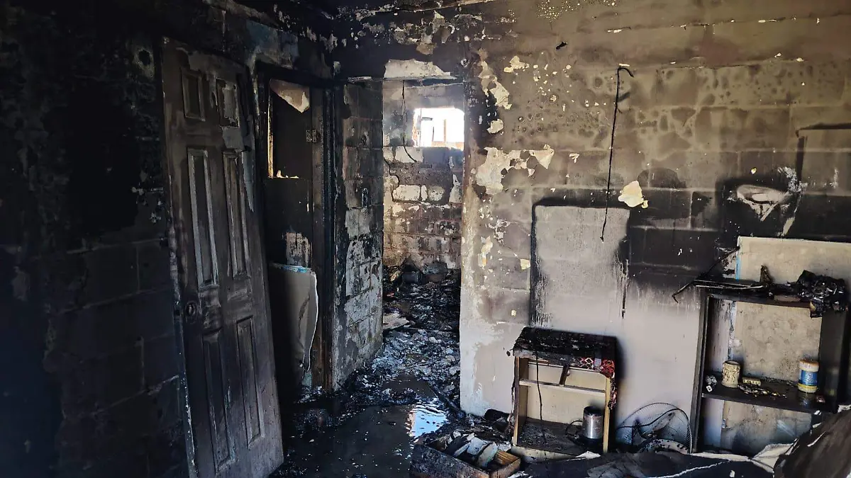 Por un diablito se quema vivienda