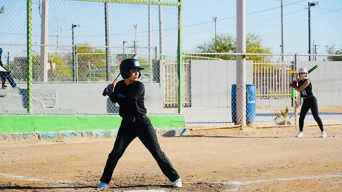 La cita para el softbol femenil es en el "Sanchitos"