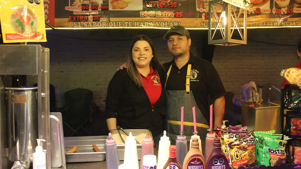 Matrimonio elabora y vende churros en SLRC (22)