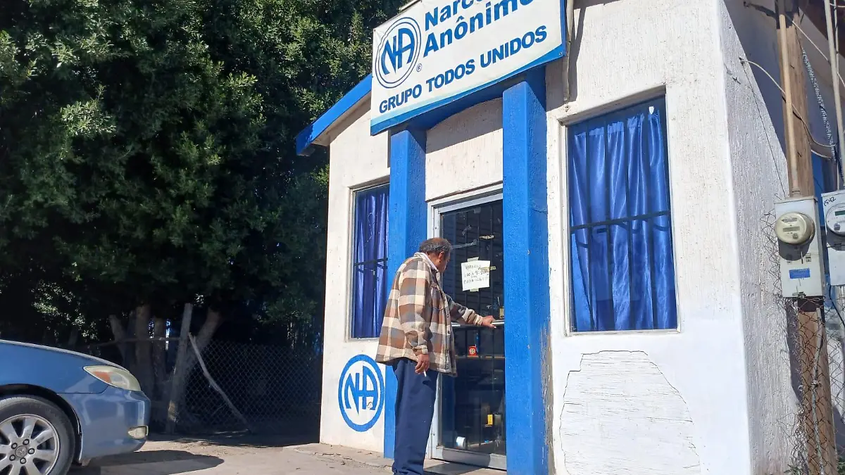  invitan a personas a narcoticos anonimos (1)