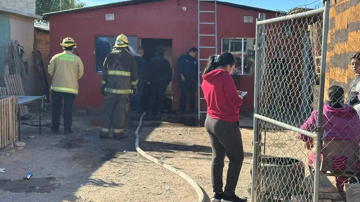 Sufre lesiones bombero al combatir incendio