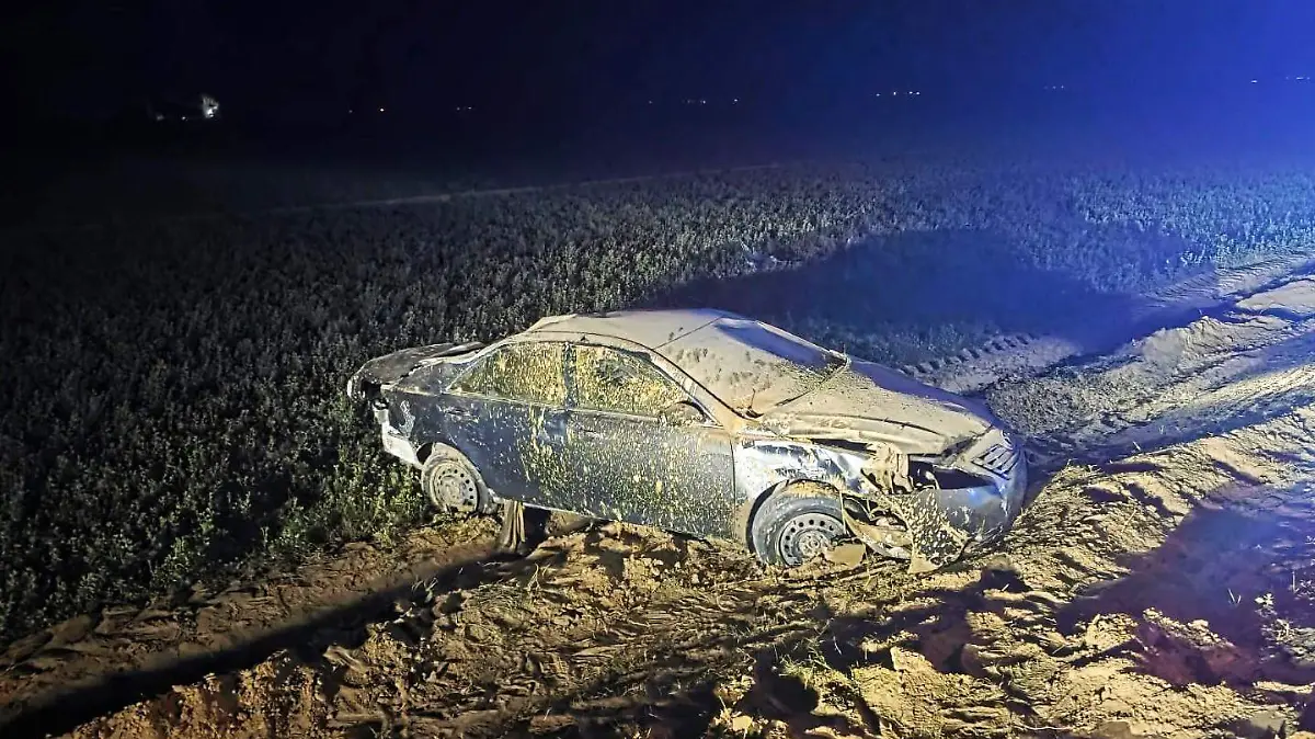 Automovilista lesionada al volcar