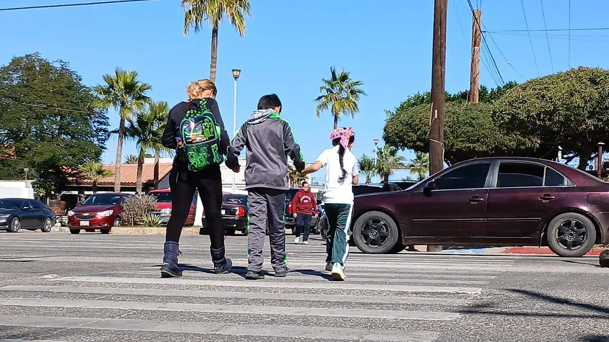 se aproxima megapuente escolar  (1)