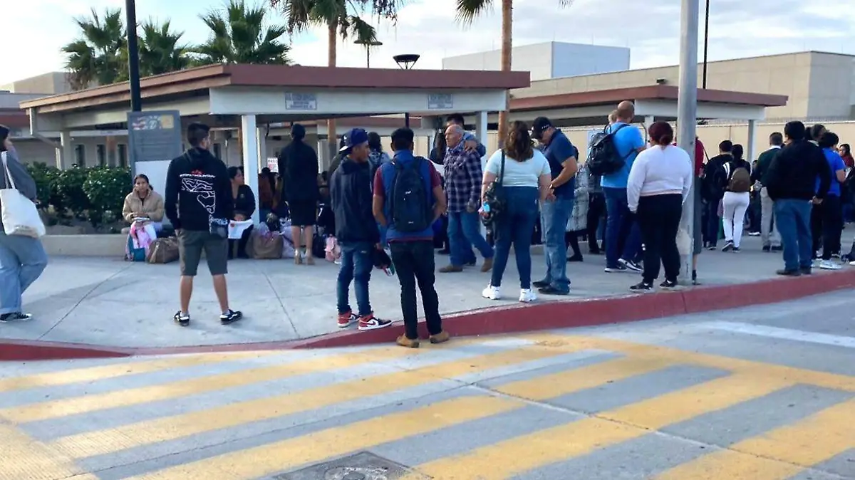 Faciliades en el Consulado  (2)