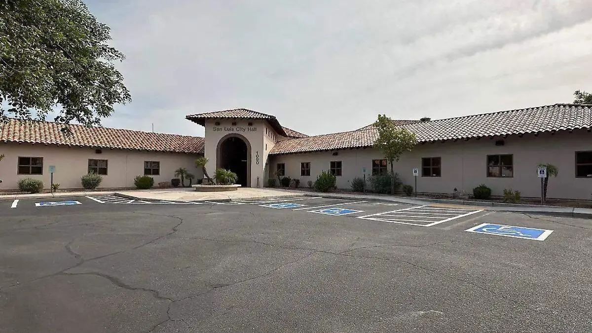 Reunion concejales y cuidadanos en SL AZ (1)